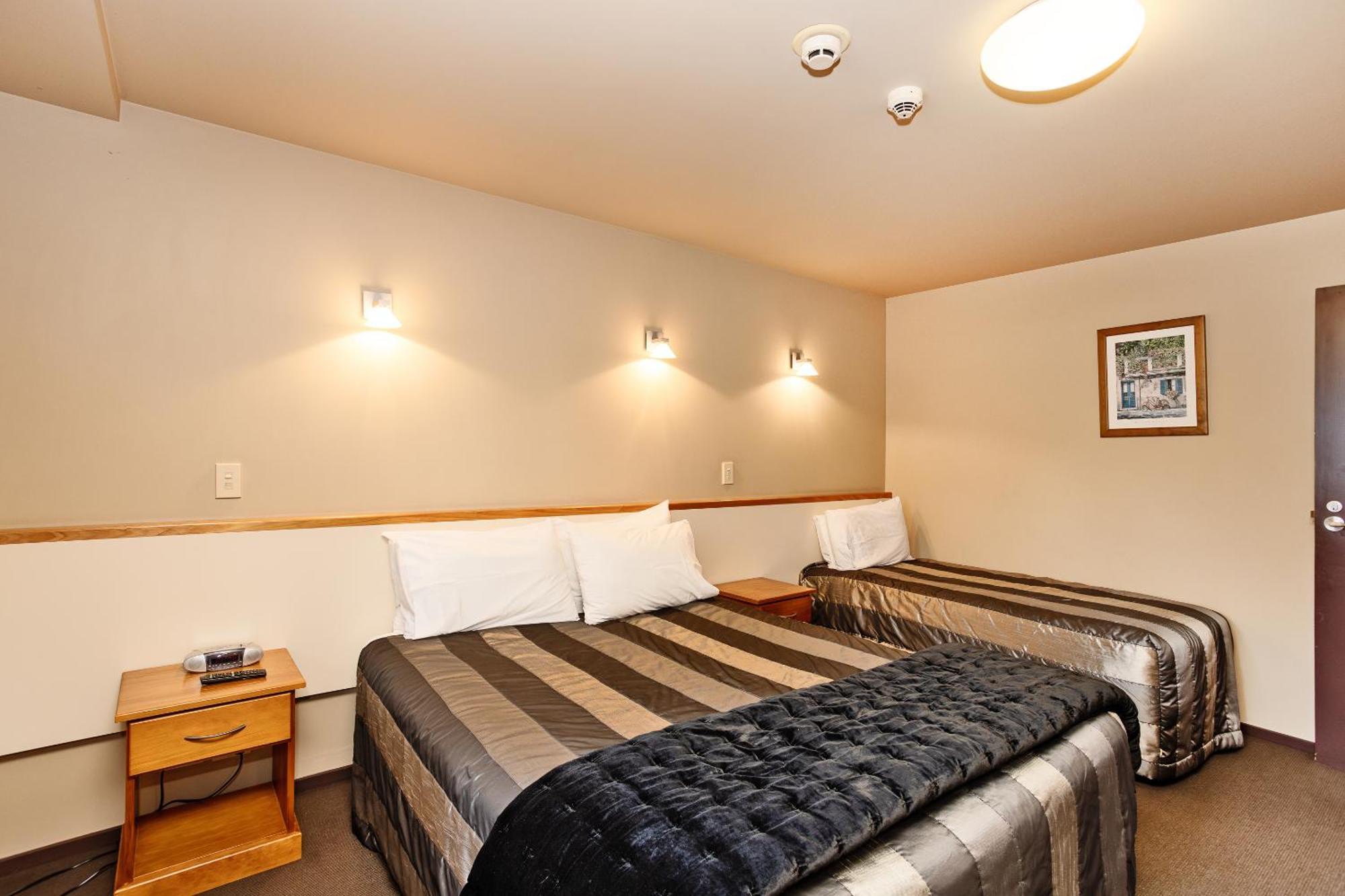 Balmoral Lodge Motel Инверкаргилл Экстерьер фото