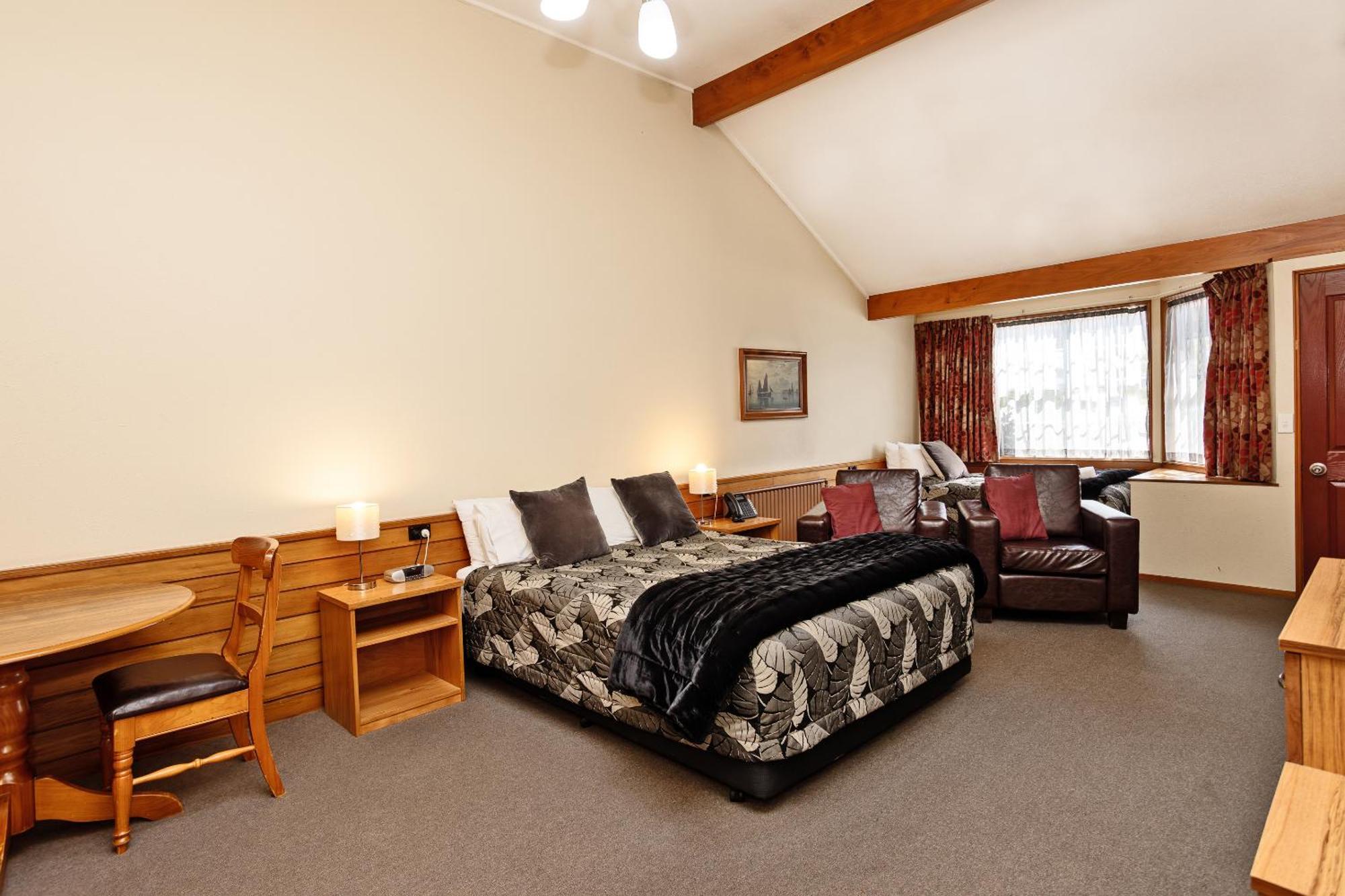 Balmoral Lodge Motel Инверкаргилл Экстерьер фото