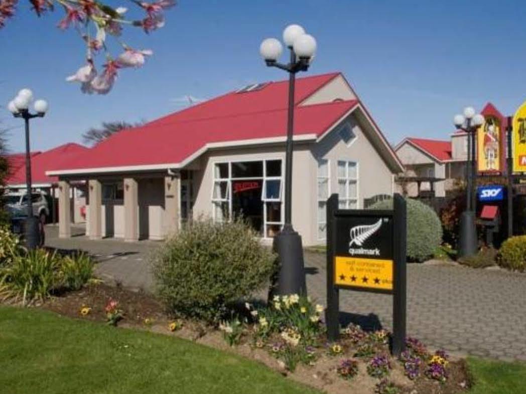 Balmoral Lodge Motel Инверкаргилл Экстерьер фото